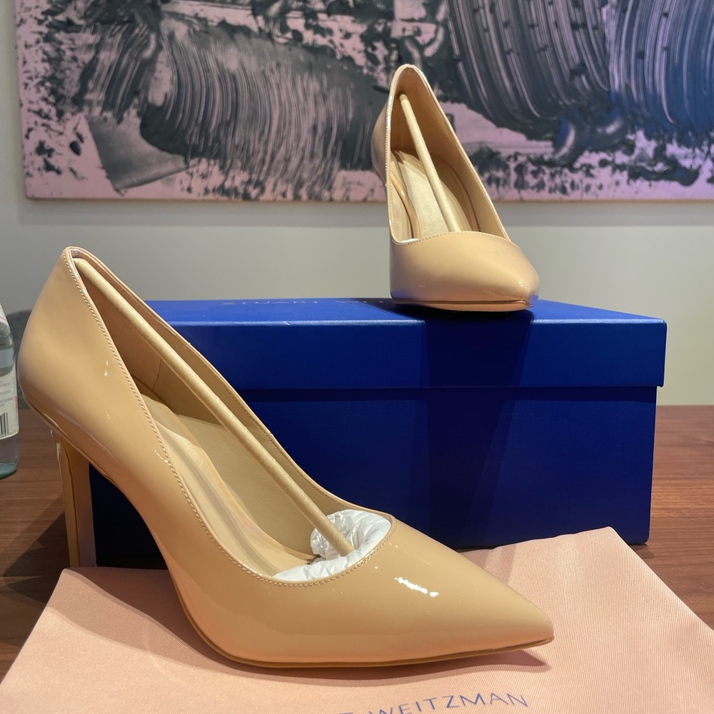Stuart Weitzman Leigh 95 Patent Golden Beige Pumps